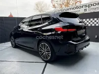 Usado BMW 225 Active Tourer 245 CV (180 kW) 2023 Negro Monovolumen