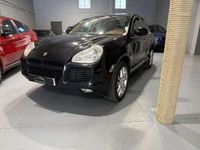 Usado Porsche Cayenne Turbo 450 CV (330 kW) 2004 Negro SUV