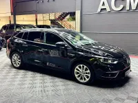 Usado Renault Mégane GrandTour Zen 130 CV (95 kW) 2018 Negro Familiar