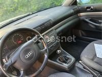 Usado Audi A4 125 HP (91 kW) 1999 Cinzento Sedan