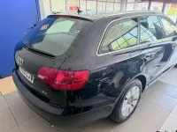 Usado Audi A6 177 CV (130 kW) 2006 Azul Familiar