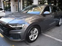 Usado Audi Q8 286 CV (210 kW) 2023 Gris SUV