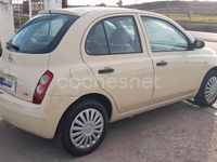 Usado Nissan Micra Acenta 82 CV (60 kW) 2005 Beige Berlina