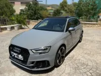 Usado Audi RS3 Sportback Premium 400 CV (294 kW) 2018 Gris Utilitario