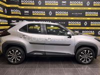 Usado Toyota Yaris Cross Business Edition 116 CV (85 kW) 2021 Gris / plata SUV
