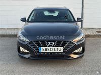 Usado Hyundai i30 116 CV (85 kW) 2021 Gris / plata Familiar