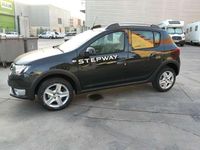 Usado Dacia Sandero Stepway 90 CV (66 kW) 2013 Negro Utilitario