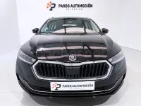 Usado Skoda Octavia 150 CV (110 kW) 2024 Negro Familiar
