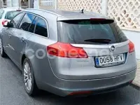 Usado Opel Insignia Sport 160 CV (117 kW) 2011 Gris / plata Familiar