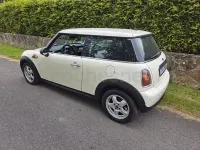 Usado Mini Cooper 120 CV (88 kW) 2010 Beige Utilitario