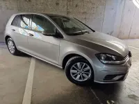 Usado VW Golf VII Advance 116 CV (85 kW) 2017 Gris Utilitario