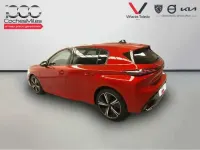 Usado Peugeot 308 GT 130 CV (95 kW) 2022 Rojo Berlina