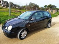 Usado VW Polo Trendline 75 CV (55 kW) 2004 Negro Utilitario