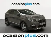 Usado Peugeot 3008 Allure 131 CV (96 kW) 2018 Gris SUV