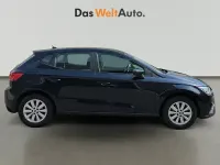 Usado Seat Ibiza Style Plus 110 CV (80 kW) 2022 Azul Utilitario
