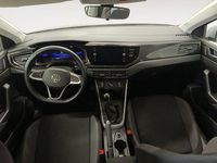 Usado VW Polo Life 95 CV (69 kW) 2024 Gris/plata Utilitario