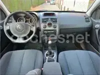 Usado Renault Mégane GrandTour Authentique 105 CV (77 kW) 2004 Negro Familiar