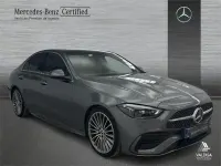 Usado Mercedes C220 200 CV (147 kW) 2022 Gris selenita Berlina