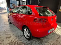 Usado Seat Ibiza Sport 100 CV (73 kW) 2005 Rojo Utilitario