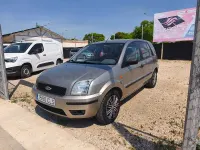Usado Ford Fusion Trend 80 CV (58 kW) 2003 Beige Utilitario