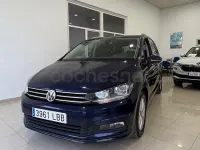 Begagnad VW Touran Advance 115 HK (84 kW) 2019 Blå Minibuss