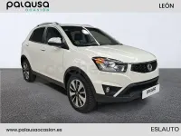 Usado SsangYong Korando Limited 175 CV (128 kW) 2015 Blanco SUV