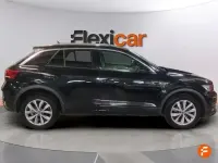 Usado VW T-Roc Advance 110 CV (80 kW) 2022 Negro SUV