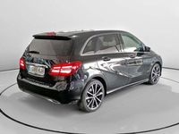 Usado Mercedes B180 110 CV (80 kW) 2018 Negro Monovolumen