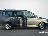 Usado VW Caddy Maxi 102 CV (75 kW) 2024 Gris Monovolumen