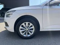 Usado Skoda Kamiq Style 110 CV (80 kW) 2021 Blanco SUV