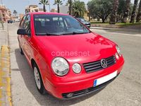 Usado VW Polo Trendline 75 CV (55 kW) 2003 Rojo Berlina