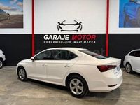 Usado Skoda Octavia Ambition 150 CV (110 kW) 2021 Blanco Berlina