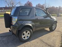 Usado Suzuki Grand Vitara 106 CV (77 kW) 2011 Gris / plata SUV