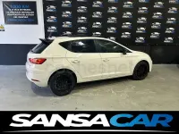 Usado Seat Leon Style 115 CV (84 kW) 2018 Blanco Berlina
