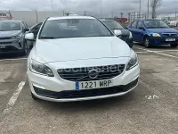 Usado Volvo V60 Momentum 150 CV (110 kW) 2018 Blanco Familiar