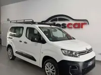 Usado Citroën Berlingo Live 102 CV (75 kW) 2022 Blanco Monovolumen
