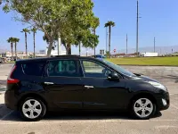 Usado Renault Grand Scénic II Business 130 CV (95 kW) 2009 Negro Monovolumen