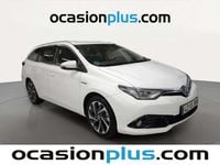 Usado Toyota Auris Hybrid Business Edition 136 CV (100 kW) 2015 Blanco Familiar