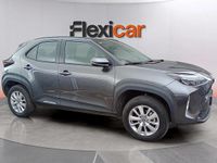 Usado Toyota Yaris Hybrid Active 116 CV (85 kW) 2025 Gris Berlina