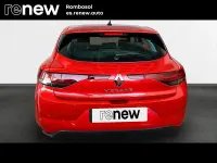 Usado Renault Mégane II Intens 115 CV (84 kW) 2022 Rojo Berlina