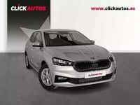 Usado Skoda Fabia Selection 116 CV (85 kW) 2025 Plateado Utilitario