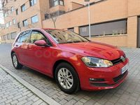 Usado VW Golf VII Edition 105 CV (77 kW) 2015 Rojo Berlina