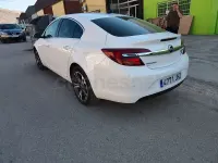 Usado Opel Insignia Excellence 140 CV (102 kW) 2015 Blanco Berlina