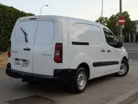 Usado Peugeot Partner S 100 CV (73 kW) 2019 Blanco Monovolumen