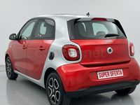 Usado Smart ForFour Passion 71 CV (52 kW) 2016 Rojo Utilitario