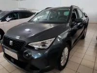 Usado Seat Arona Style 116 CV (85 kW) 2025 Gris magnetic + techo negro midnight SUV