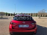 Usado Mazda 3 Luxury 150 CV (110 kW) 2015 Rojo Berlina