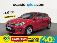 Usado Kia Rio 84 CV (61 kW) 2019 Rojo Berlina
