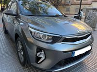 Usado Kia Stonic 84 CV (61 kW) 2023 Gris SUV