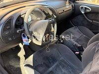 Usado Citroën Xsara Exclusive 110 CV (80 kW) 2001 Gris / plata Berlina